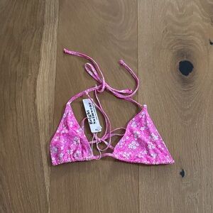 Bright swimwear Pink Floral Bikini Top